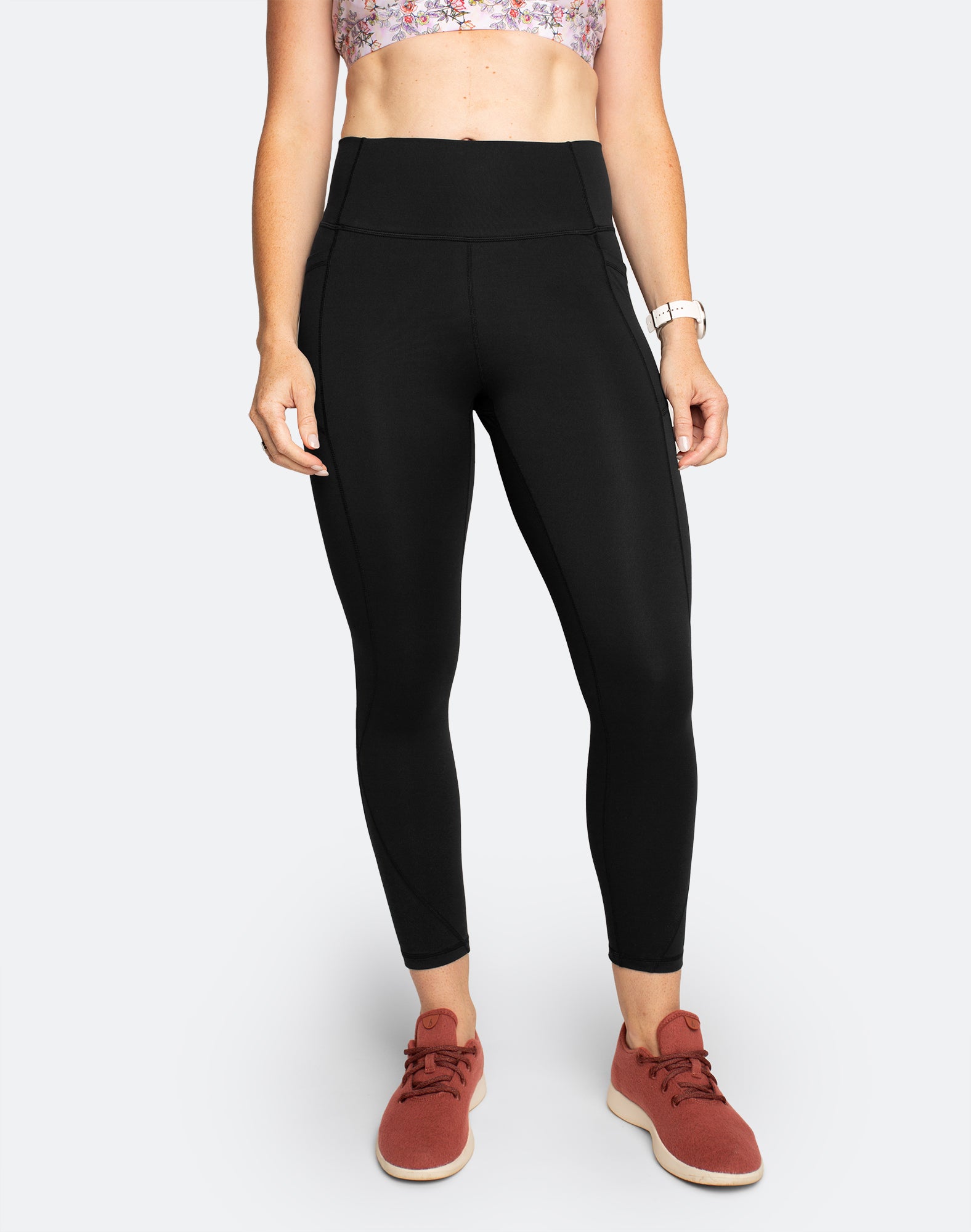 back view high waisted leggings in black